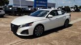 Thumbnail of 2023 White Nissan Altima