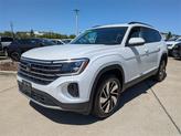 Thumbnail of 2024 Pure White Volkswagen Atlas