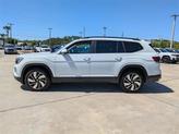 Thumbnail of 2024 Pure White Volkswagen Atlas