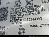 Thumbnail of 2025 Summit White GMC Canyon