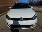 Thumbnail of 2017 White Volkswagen Golf
