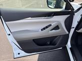 Thumbnail of 2026 two tone radiant white INFINITI QX60