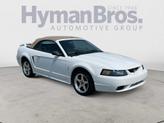 Photo of 2001 Oxford White Ford Mustang