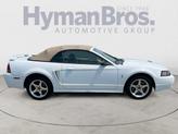 Thumbnail of 2001 Oxford White Ford Mustang