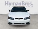 Thumbnail of 2001 Oxford White Ford Mustang