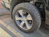 Thumbnail of 2020 Diamond Black Crystal Pearlcoat RAM 1500