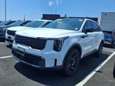 Thumbnail of 2024 Glacial White Pearl Kia Sorento