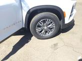 Thumbnail of 2025 Summit White Chevrolet Traverse