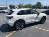 Thumbnail of 2026 Platinum White Pearl Honda HR-V