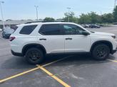 Thumbnail of 2025 Platinum White Pearl Honda Pilot