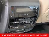 Thumbnail of 2021 Diamond Black Crystal Pearlcoat Jeep Grand Cherokee L