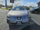 Thumbnail of 2015 Platinum Graphite Nissan Rogue Select