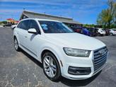 Thumbnail of 2018 Glacier White Metallic Audi Q7