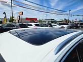 Thumbnail of 2018 Glacier White Metallic Audi Q7