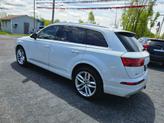 Thumbnail of 2018 Glacier White Metallic Audi Q7