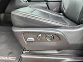 Thumbnail of 2023 White Frost Tri-Coat GMC Yukon XL