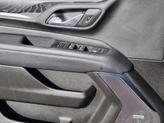 Thumbnail of 2023 White Frost Tri-Coat GMC Yukon XL