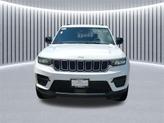 Thumbnail of 2025 Bright White Clearcoat Jeep Grand Cherokee