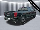 Thumbnail of 2022 Onyx Black GMC Sierra 2500