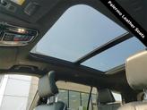 Thumbnail of 2022 Diamond Black Crystal Pearlcoat Jeep Grand Cherokee L