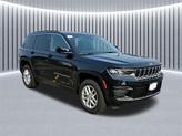 Thumbnail of 2025 Diamond Black Crystal Pearlcoat Jeep Grand Cherokee