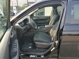 Thumbnail of 2025 Diamond Black Crystal Pearlcoat Jeep Grand Cherokee
