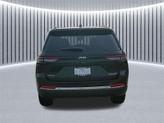 Thumbnail of 2025 Diamond Black Crystal Pearlcoat Jeep Grand Cherokee