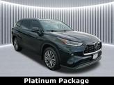 Thumbnail of 2021 Midnight Black Metallic Toyota Highlander