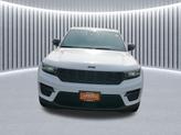 Thumbnail of 2022 Bright White Clearcoat Jeep Grand Cherokee