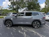 Thumbnail of 2026 Pure Gray Volkswagen Atlas