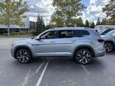 Thumbnail of 2026 Silver Mist Volkswagen Atlas