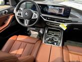 Thumbnail of 2026 Marina Bay Blue Metallic BMW X7
