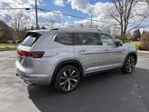 Thumbnail of 2024 Silver Mist Metallic Volkswagen Atlas