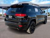 Thumbnail of 2018 Diamond Black Crystal Pearlcoat Jeep Grand Cherokee