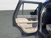 Thumbnail of 2024 Infinite Black Metallic Clearcoat Lincoln Navigator