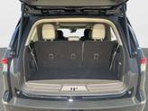 Thumbnail of 2024 Infinite Black Metallic Clearcoat Lincoln Navigator