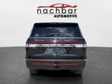 Thumbnail of 2024 Infinite Black Metallic Clearcoat Lincoln Navigator