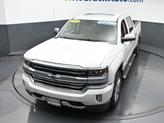 Thumbnail of 2018 Iridescent Pearl Tricoat Chevrolet Silverado 1500