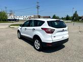 Thumbnail of 2018 Oxford White Ford Escape