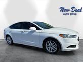 Photo of 2015 White Ford Fusion