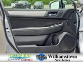 Thumbnail of 2019 Ice Silver Metallic Subaru Outback
