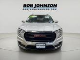 Thumbnail of 2022 Quicksilver Metallic GMC Terrain