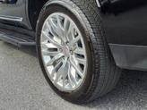 Thumbnail of 2023 Onyx Black GMC Yukon