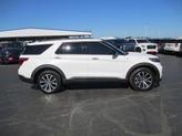 Thumbnail of 2022 Star White Ford Explorer