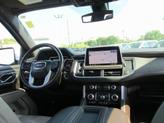Thumbnail of 2021 White Frost Tri-Coat GMC Yukon XL