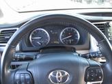 Thumbnail of 2017 Blizzard Pearl Toyota Highlander