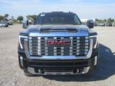 Thumbnail of 2026 Onyx Black GMC Sierra 2500
