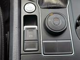 Thumbnail of 2019 Pure White Volkswagen Atlas