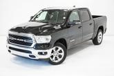 Photo of 2022 Diamond Black Crystal Pearlcoat RAM 1500