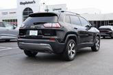 Thumbnail of 2022 Diamond Black Crystal Pearlcoat Jeep Cherokee